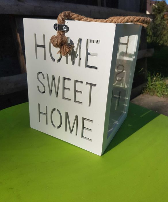 Lampion , świecznik ze świecą