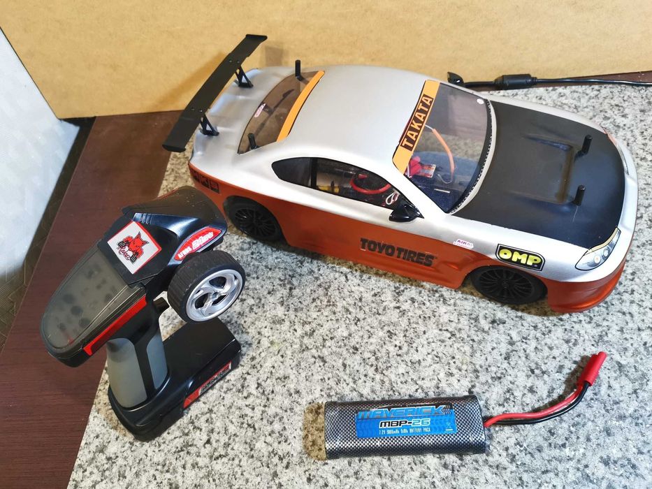 RC машинка Exceed Mad Speed Brushless 1/10 шосе дріфт безколекторна