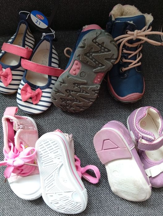 Buty dla dziewczynki.