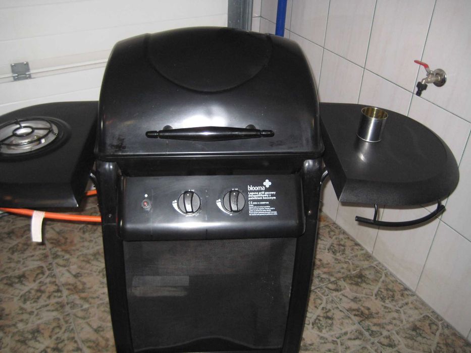 Grill gazowy  Blooma    2 palniki