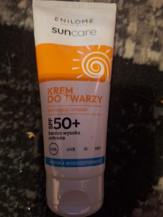 Enilome Suncare SPF 50+ – krem do twarzy
