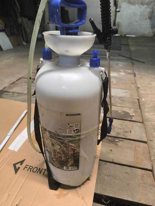 opryskiwacz ciśnieniowy   5 - Litrów