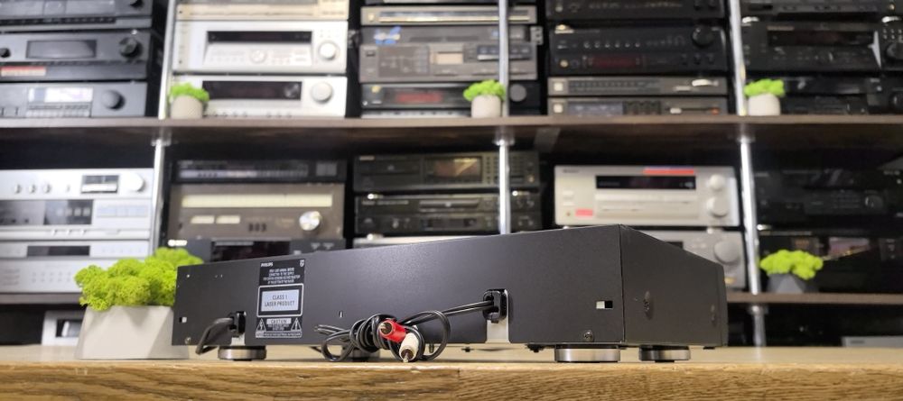 CD-програвач Philips CD 711