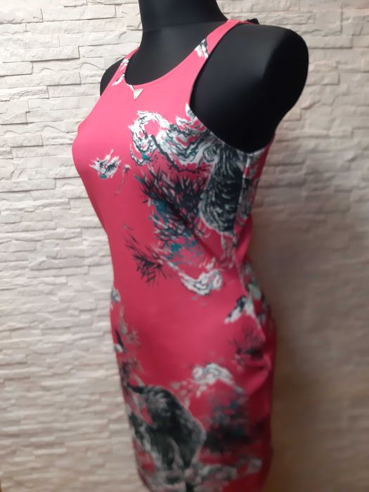 ?Sukienka Guess M/L 38 róż ,różowa pink , tygrys uciągliwa,