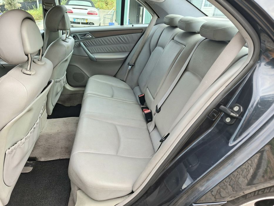 Mercedes C 220 CDI Avantgarde Nacional 1 dono