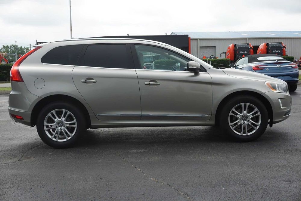 Volvo XC60 T5 Drive-E Premier      2016