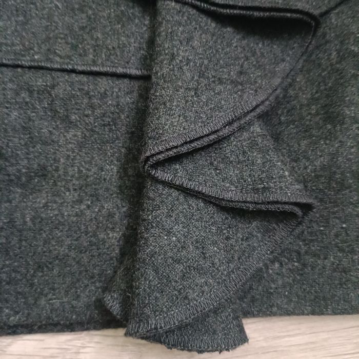 Продам чудову шерстяну юбку.