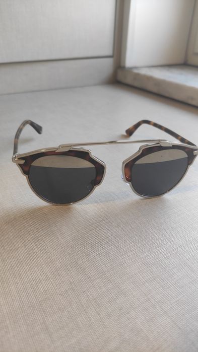 Óculos de sol DIOR ( ORIGINAIS)