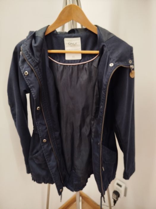 2 casacos ONLY tamanho XS