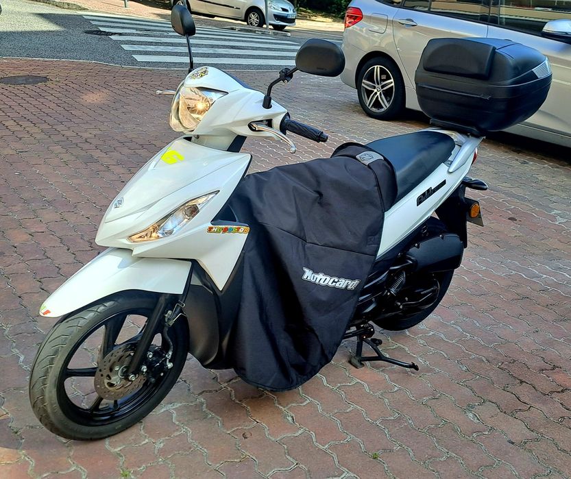 Suzuki adress 110 com poucos kms