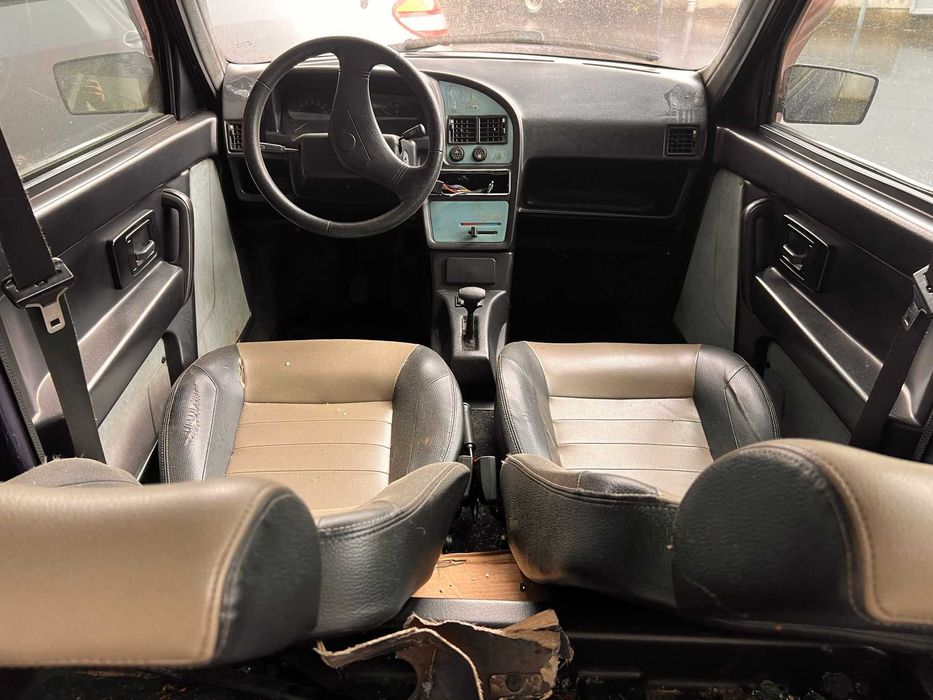 MICROCAR LYRA ACIDENTADO PEÇAS E ACESSORIOS