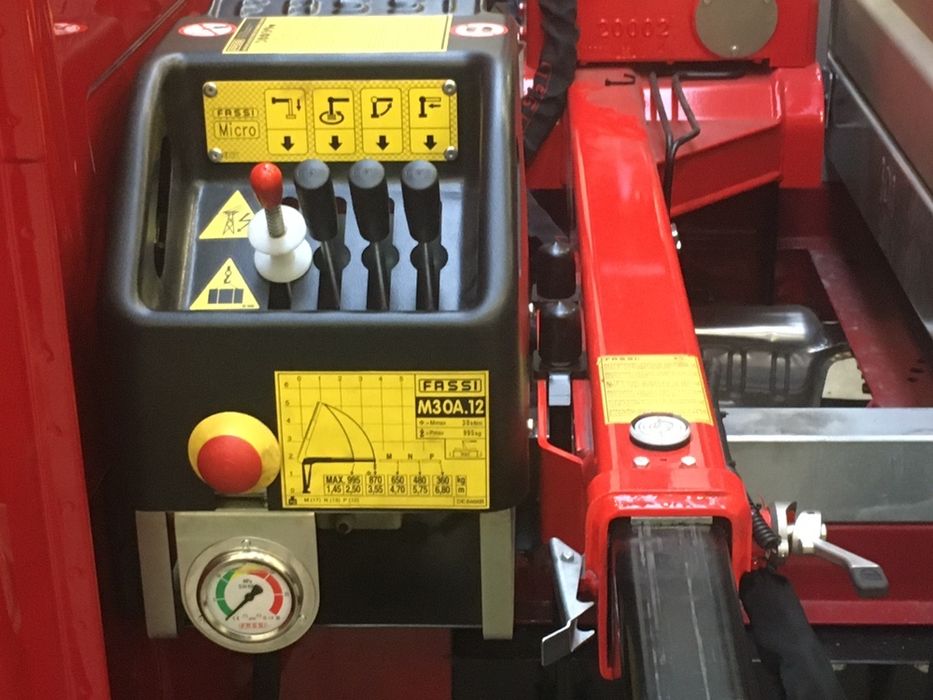 Żurawie HDS, montaż, serwis