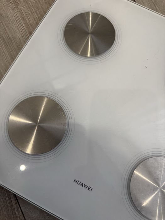 Смарт-ваги Huawei