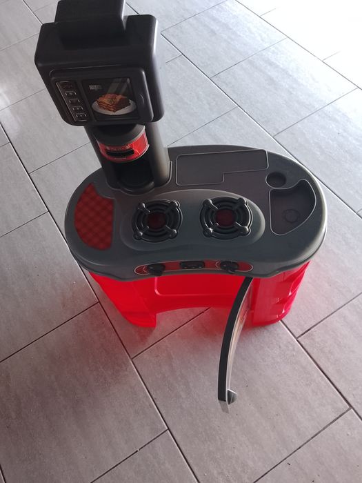 Cozinha e microndas de brincar como nova