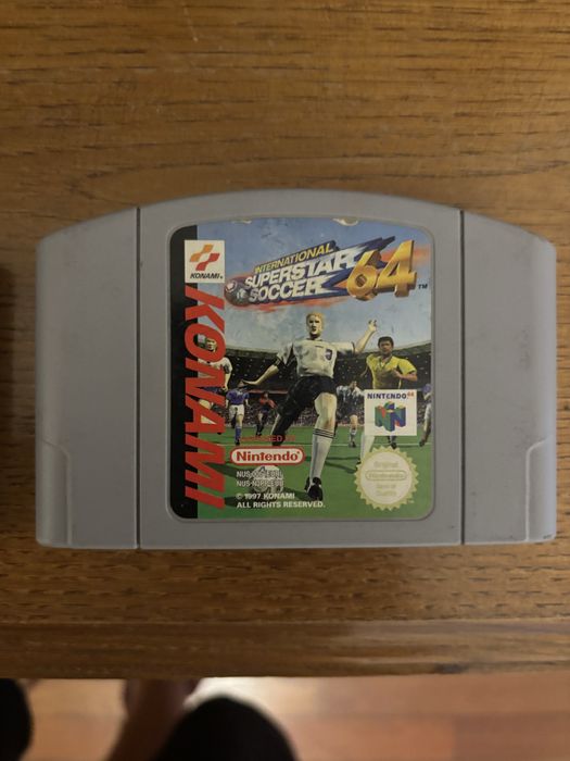 Nitendo 64 - para peças- 1 Comando e jogos diversos