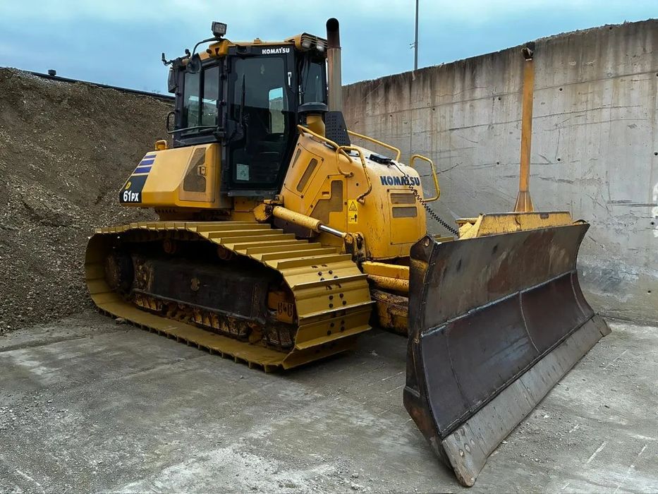 Komatsu D61PX-23  Komatsu D61PX-23, Nowe Podwozie!!! 389000 zł netto!