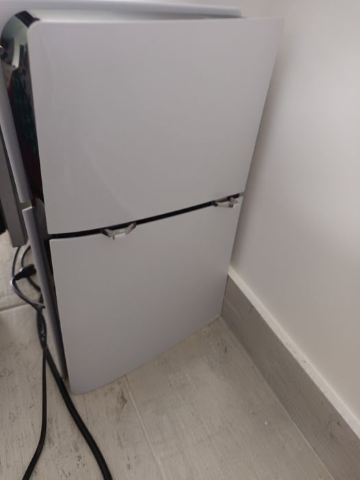 PlayStation 5 Digital Slim - 1TB