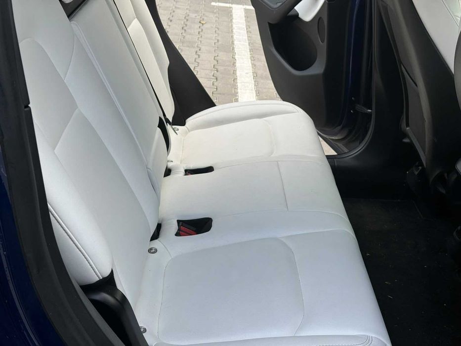 Tesla Model Y 2020