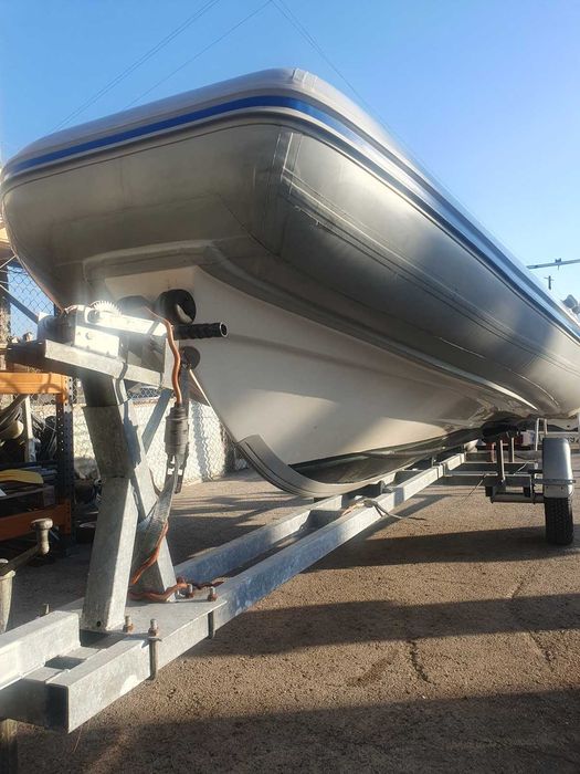 VALIANT 490 V Hypalon 60HP