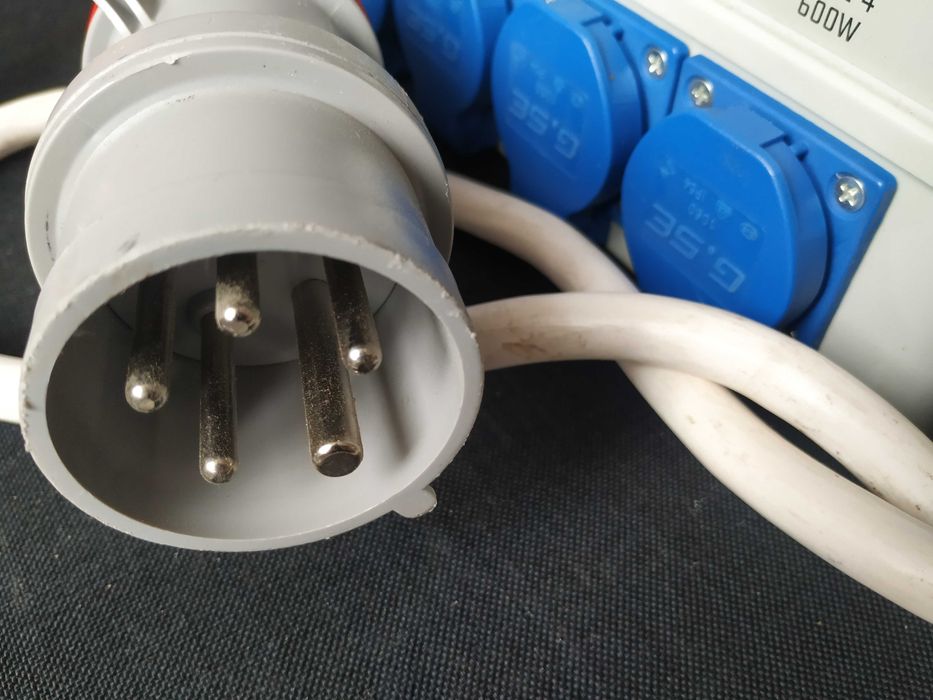 Timerbox, Programator czasowy 12x600W, growbox rozdzielnia