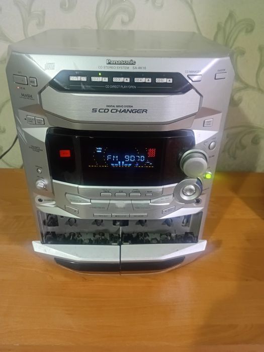 Голови музичних центрів Panasonic  SA-AK18 та SA-AK250