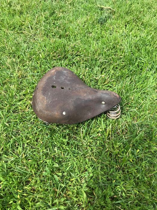 Siodełko do roweru ze skóry PRL