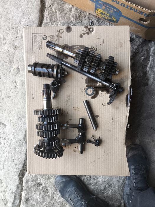 Suzuki sv 650 skrzynia biegów 2004