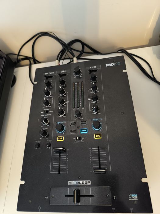 Reloop RMX 22i mikser DJ