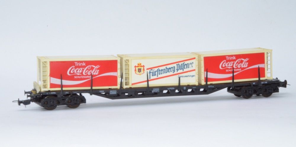 Платформа 4-осная с 3-мя контейнерами Coca-Cola и др. Roco Масштаб НО