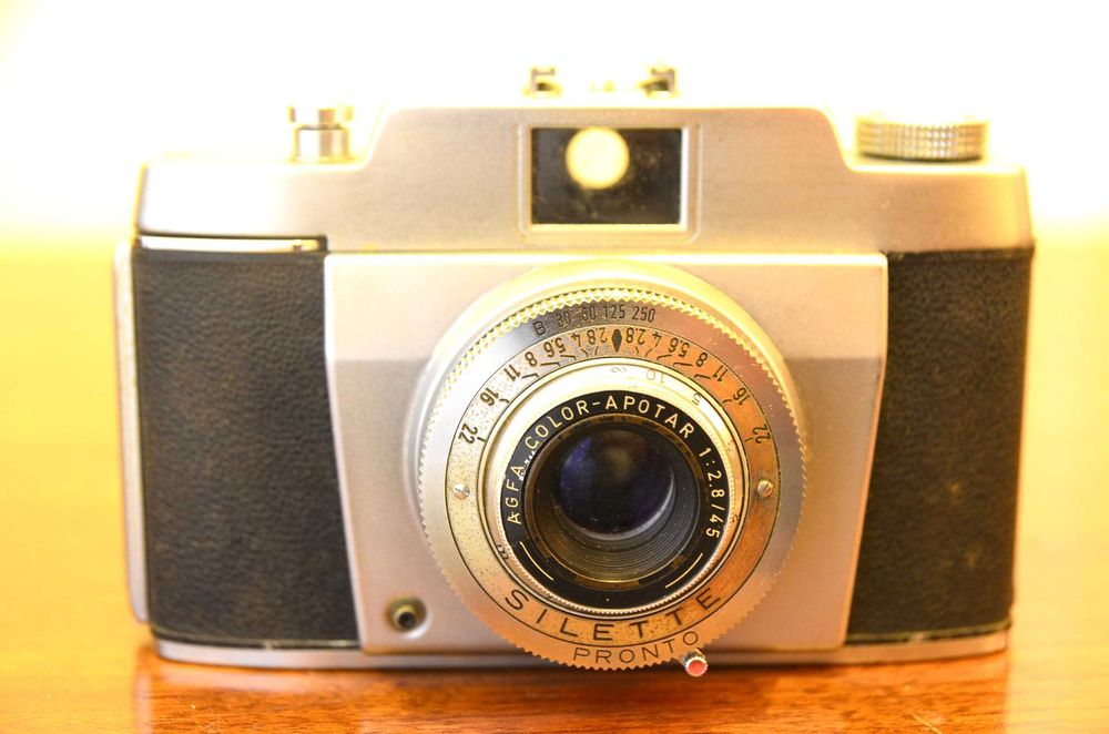 Duas Câmeras Fotograficas 35 mm Agfa / Balda