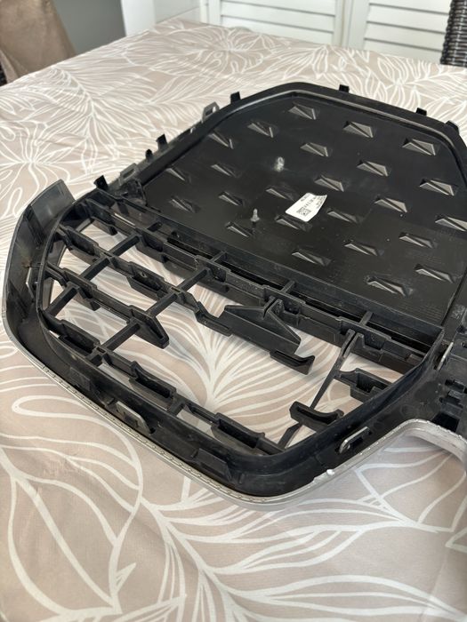 Grelha Frontal BMW i4 G26 - Original BMW