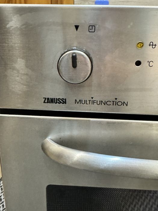 Електродуховка zanussi вбудована
