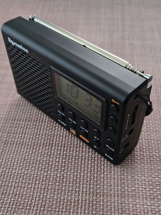 Radio przenośne AM/FM Rysamton