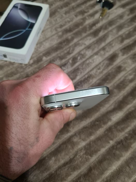 Iphone 16 pro 128GB