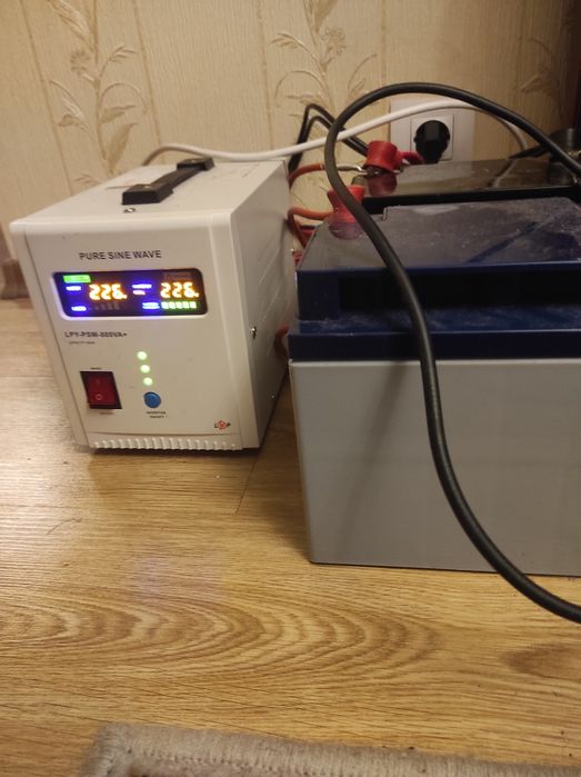 Комплект ДБЖ 1000 Вг (Зарядна станція) інвертор  800Вт + 2x 40Аг  GEL