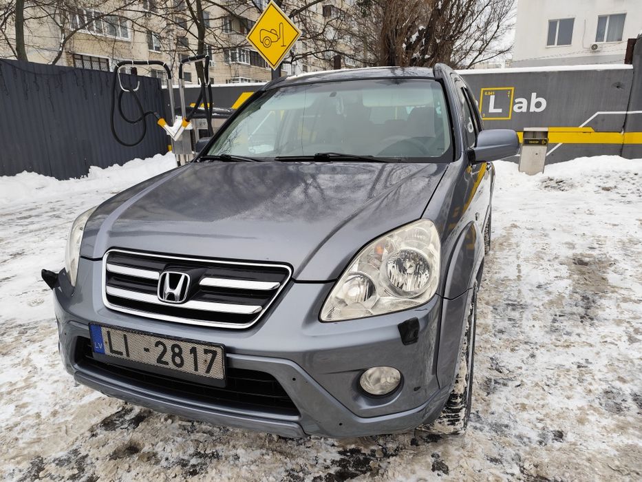 Продам Honda CR-V