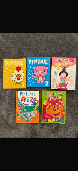 1 jogo memória+ 1 dominó madeira + 5 livros pintar novos 2-6anos