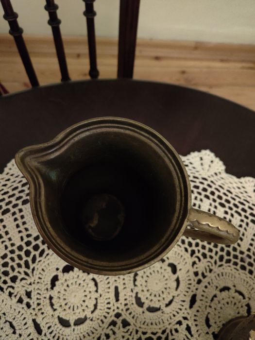 Dzbanek mosiężny 19 cm