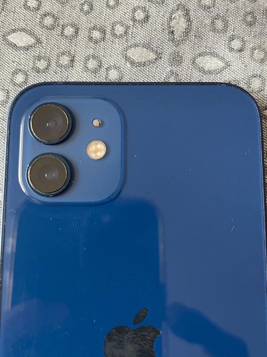 Iphone 12 azul excelente estado