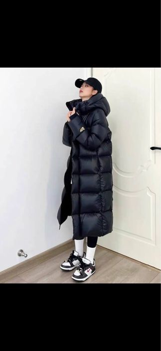 Зимовий пуховик