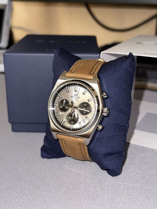Casio Edifice EFB-730D jak nowy