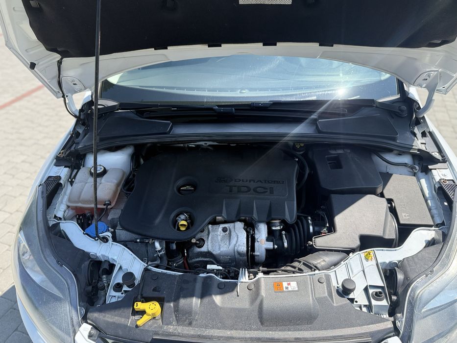 Продам авто Ford Focus 1.6 TDI 2013 року
