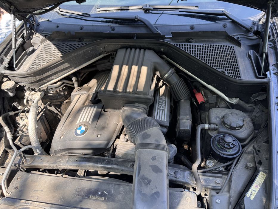 Продам BMW X5 E70
