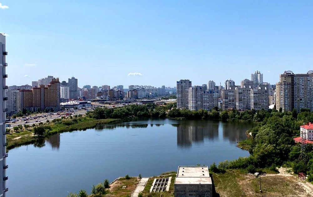 ЖК Лебединий, 40м², авторський ремонт 2025, вид на озеро. Комісія 0%