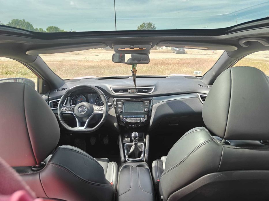 Nissan Qashqai 1.3 DIG-T Tekna Premium Bose