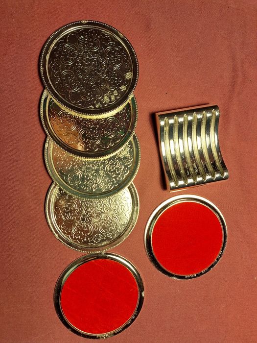 Base  Vintage 6 copos E.P. On Zinc England