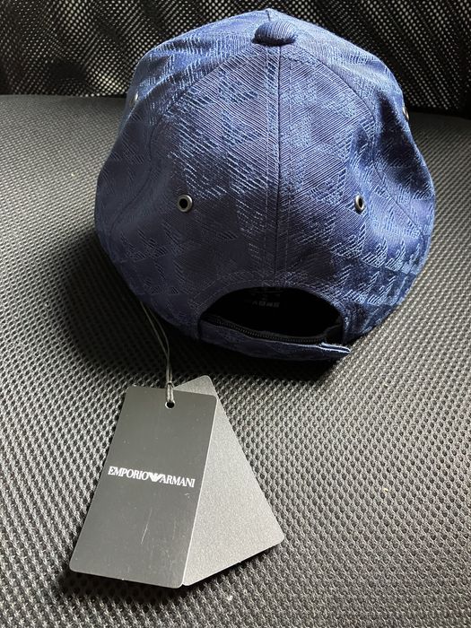 Emporio Armani granatowa czapka z daszkiem Nowa