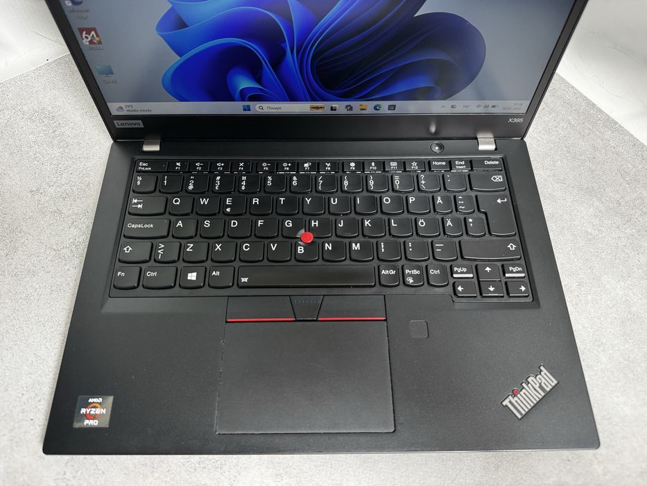 Ноутбук Lenovo ThinkPad X395 / Ryzen 5 PRO 3500U / 8GB / 256GB SSD / 13.3" Full HD IPS