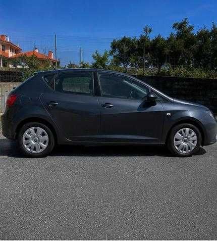Seat Ibiza 1.2 gasolina foto 3