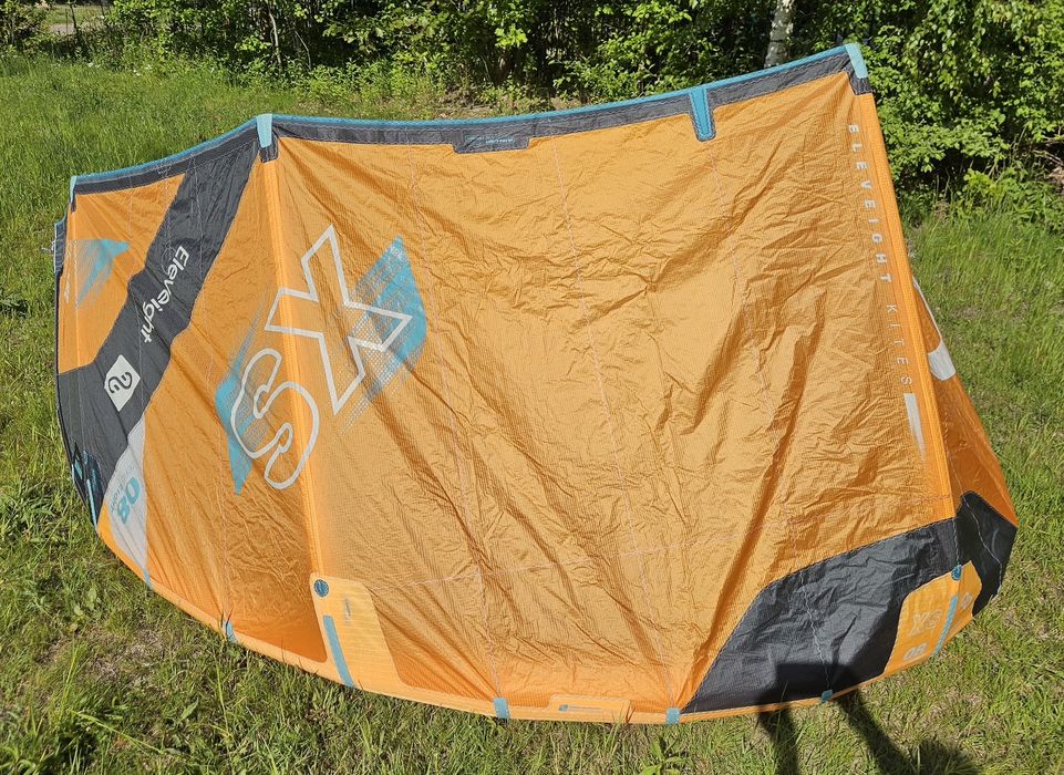Eleveight XS v3 8m 2023 idealny stan latawiec kite kitesurfing